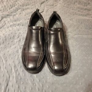 MENS SIZE 11 SOFT STAGS SLIP ON DRESS SHOES
